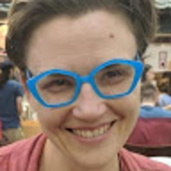 Meet your Posher, Hilary - Picture 1 of 1